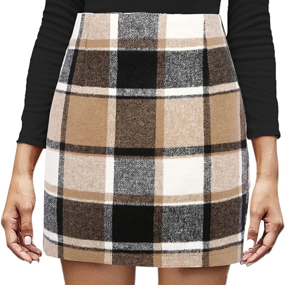 SZ L plaid skirt for women, zip closure